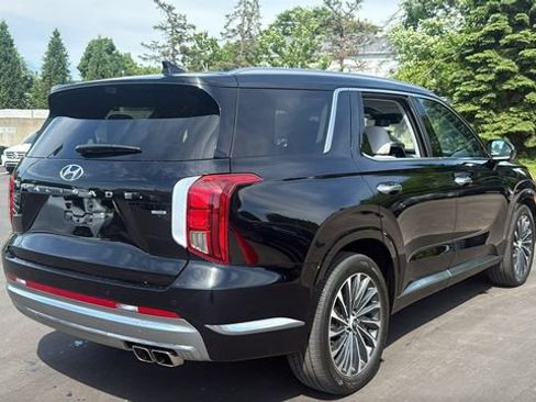 Used 2024 Hyundai Palisade Calligraphy AWD/4WD image 4