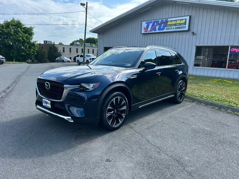 Used 2024 MAZDA CX-90 Plug-In Hybrid w/ Premium Plus AWD/4WD image 2
