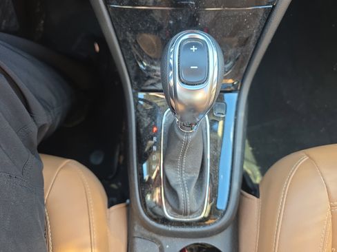 Used 2019 Buick Encore Essence w/ Experience Buick Package image 39