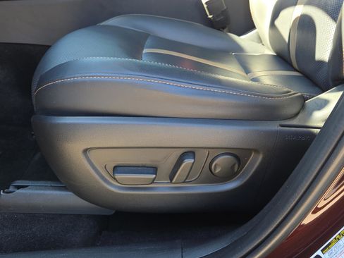 Used 2024 MAZDA CX-90 3.3 Turbo w/ Premium Plus Pkg image 18