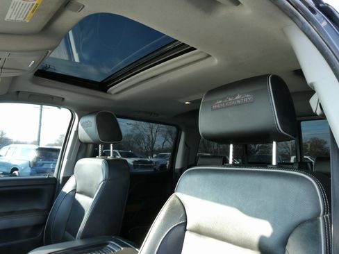 Used 2018 Chevrolet Silverado 2500 High Country w/ Duramax Plus Package image 24