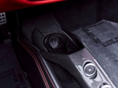 Used 2018 Ferrari 488 Spider RWD image 86