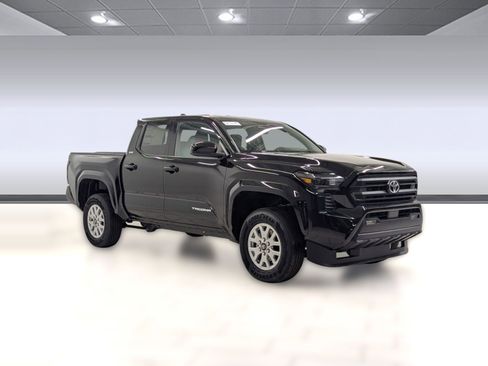 New 2025 Toyota Tacoma SR image 6