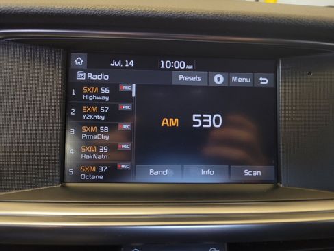 Used 2018 Kia Optima SX FWD image 25