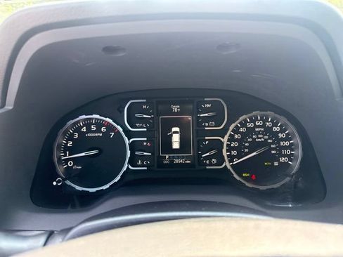 Used 2021 Toyota Tundra SR5 RWD image 28