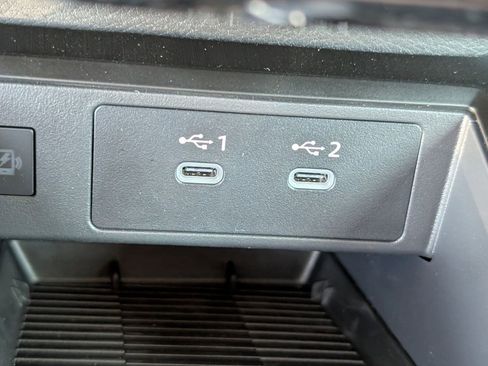 New 2026 Nissan Kicks SR FWD image 14