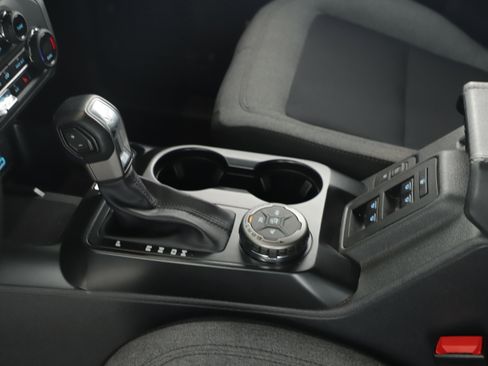 Used 2025 Ford Bronco Big Bend image 17