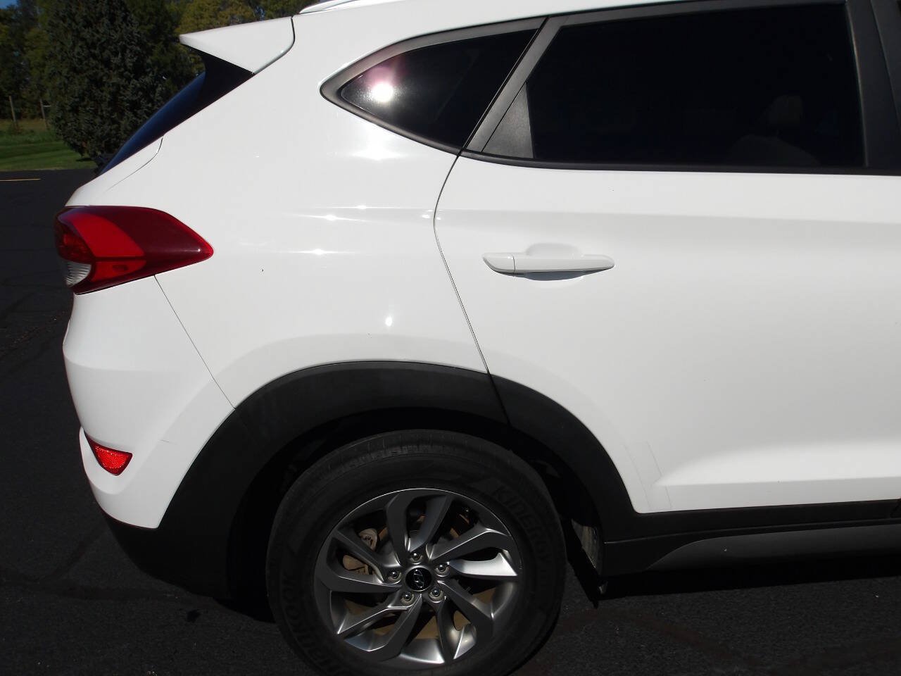 Used 2016 Hyundai Tucson SE w/ Option Group 02 FWD image 32
