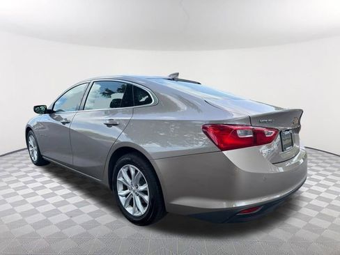 Used 2024 Chevrolet Malibu LT FWD image 7