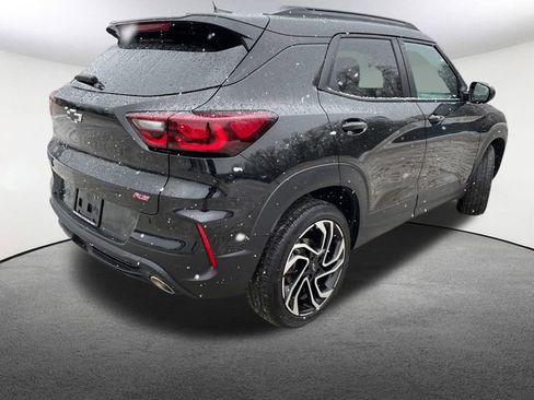 Used 2024 Chevrolet TrailBlazer RS image 16