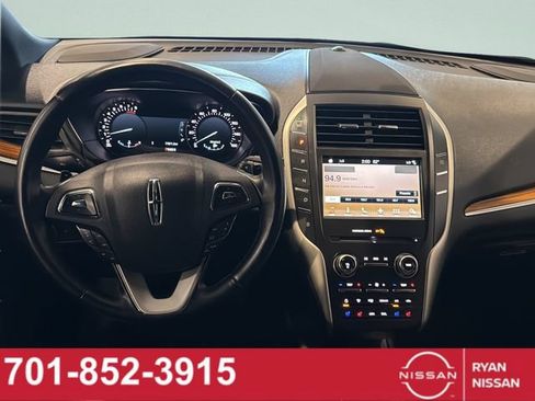 Used 2017 Lincoln MKC Reserve w/ Lincoln MKC Climate Package AWD/4WD image 26