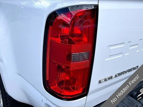 Used 2021 Chevrolet Colorado LT w/ Safety Package RWD image 26