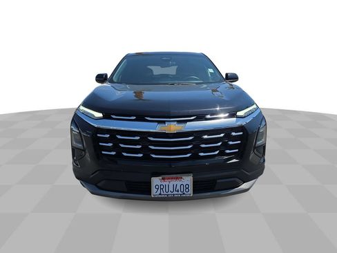 Used 2025 Chevrolet Equinox LT FWD image 3