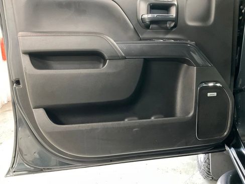 Used 2019 GMC Sierra 2500 SLT w/ Duramax Plus Package image 11