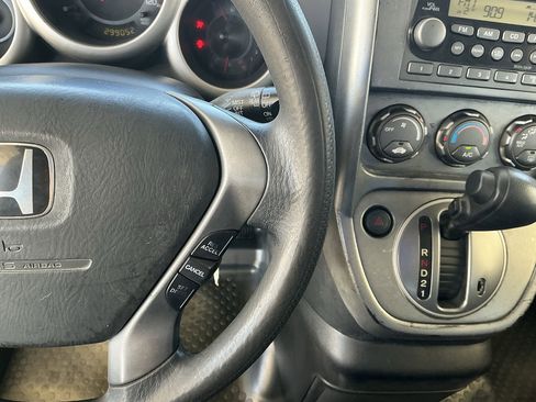 Used 2004 Honda Element EX image 18
