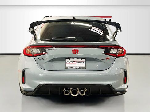 Used 2024 Honda Civic Type R image 6