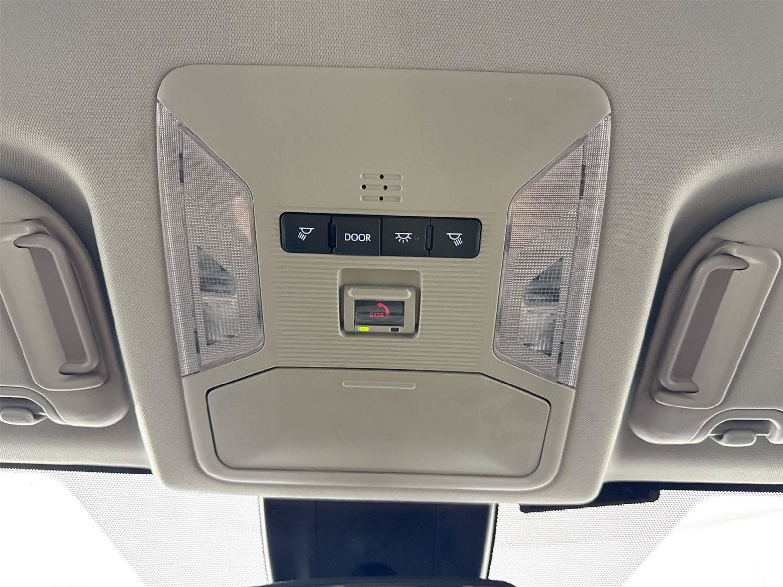 Certified 2025 Toyota RAV4 XLE FWD image 6