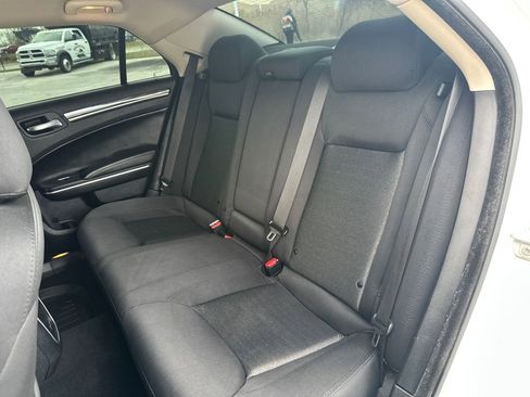 Used 2021 Chrysler 300 Touring w/ Sport Appearance Package RWD image 16