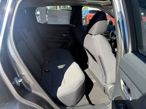 New 2026 Nissan Kicks SV w/ SV Premium Package image 27