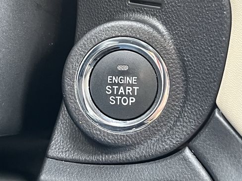 Used 2020 Subaru Outback Limited w/ Popular Package #2 image 34