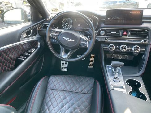 Used 2023 Genesis G70 3.3T w/ Sport Prestige Package image 8