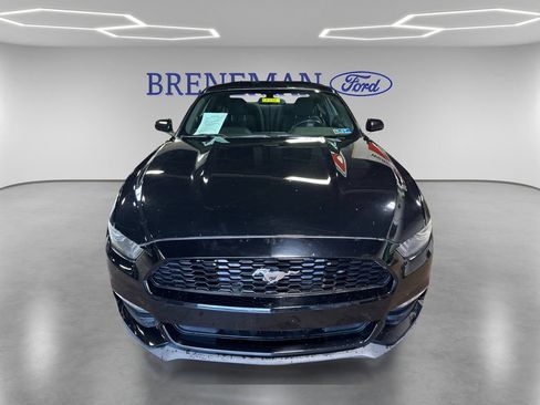 Used 2016 Ford Mustang Coupe RWD image 2
