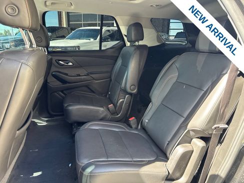 Used 2021 Chevrolet Traverse Premier w/ Redline Edition AWD/4WD image 15