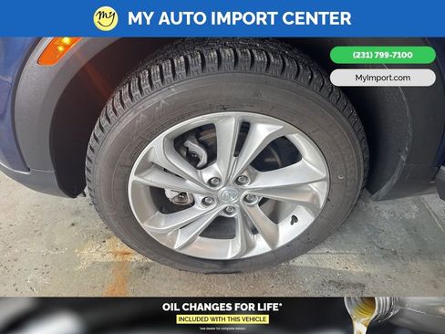 Used 2023 Buick Encore GX Preferred w/ Cold Weather Comfort Package image 9