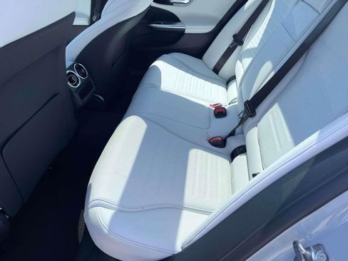 New 2026 Mercedes-Benz C 300 4MATIC Sedan image 17