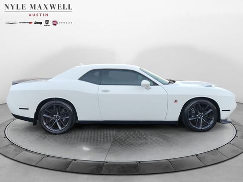 Used 2019 Dodge Challenger R/T Scat Pack w/ Plus Package image 15