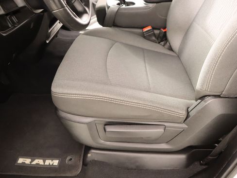 Used 2024 RAM 3500 Tradesman w/ Chrome Appearance Group image 10