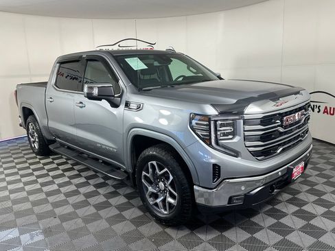 Used 2026 GMC Sierra 1500 SLT w/ SLT Convenience Package AWD/4WD image 9