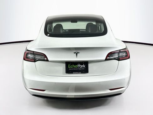Used 2021 Tesla Model 3 Standard Range Plus RWD image 7