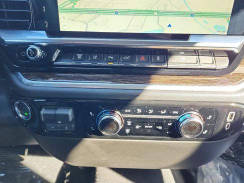 New 2026 GMC Sierra 3500 SLE image 19