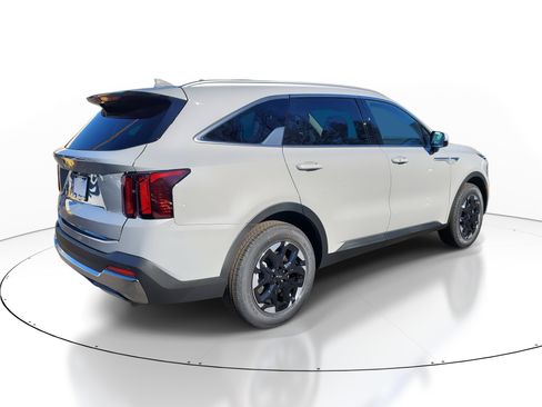 New 2026 Kia Sorento S image 6