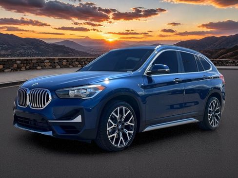Used 2021 BMW X1 sDrive28i w/ Convenience Package FWD image 2