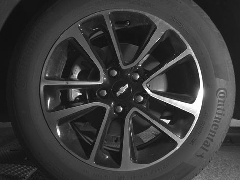 Used 2025 Chevrolet TrailBlazer LT FWD image 12