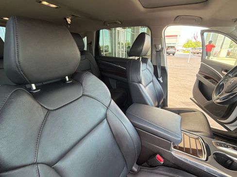 Used 2020 Acura MDX FWD image 23