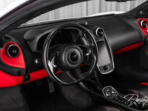 Used 2019 McLaren 570S Coupe image 32