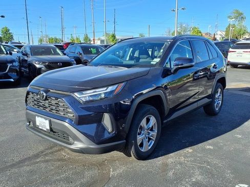 Used 2025 Toyota RAV4 XLE AWD/4WD image 29