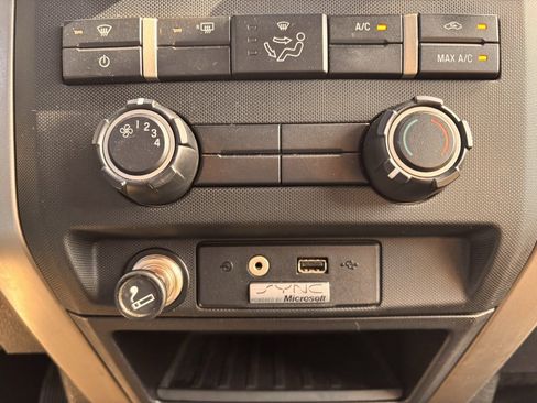 Used 2012 Ford F150 XLT w/ XLT Chrome Pkg image 26