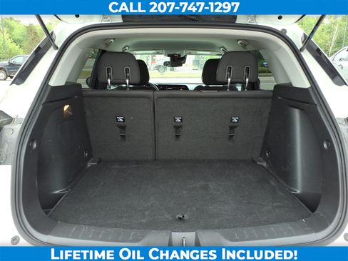 Used 2025 Chevrolet TrailBlazer LT AWD/4WD image 10
