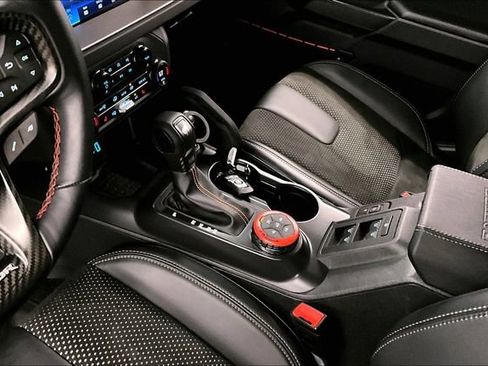 Used 2024 Ford Bronco Raptor w/ Interior Carbon Fiber Pack 6 AWD/4WD image 18