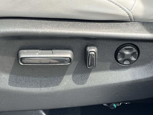Used 2019 Honda CR-V EX-L image 28