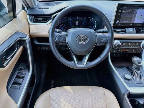 Used 2020 Toyota RAV4 Limited w/ Limited Grade Weather Package AWD/4WD image 22