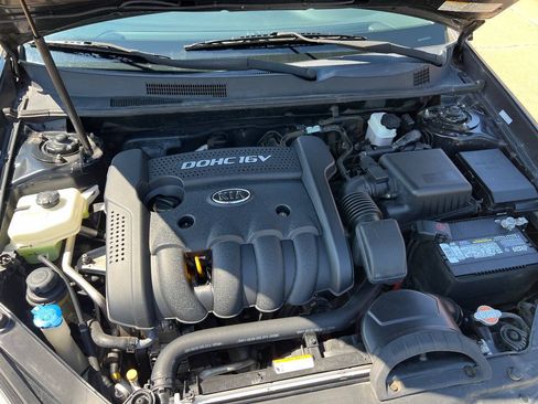 Used 2008 Kia Optima LX FWD image 25