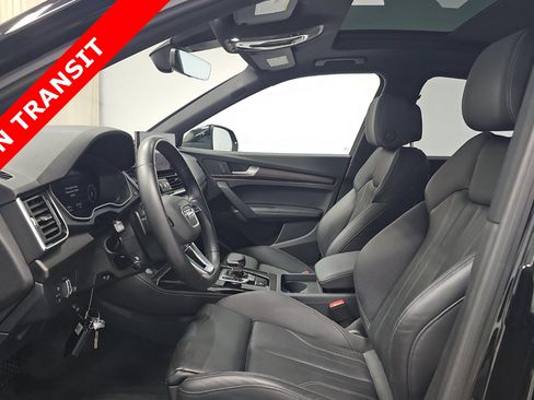 Used 2023 Audi Q5 2.0T Premium Plus w/ Premium Plus Package AWD/4WD image 6