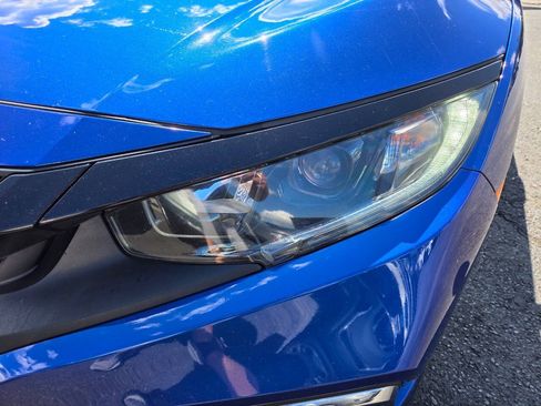Used 2021 Honda Civic LX image 2