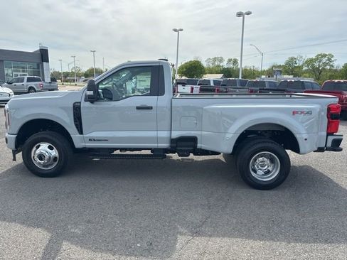 New 2026 Ford F350 XL w/ STX Appearance Package AWD/4WD image 2