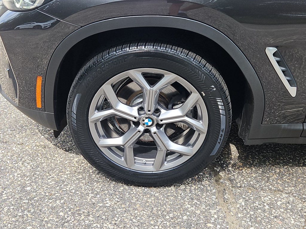 Used 2024 BMW X3 xDrive30i w/ Premium Package AWD/4WD image 7